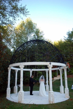 Cavender Castle Outdoor Wedding Ceremony_223
